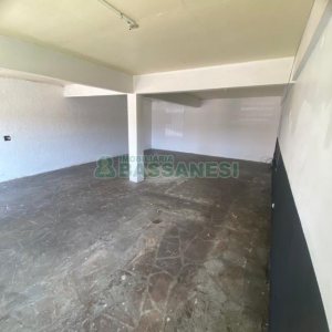Loja com 70m², no bairro Arco Baleno em Caxias do Sul para Alugar