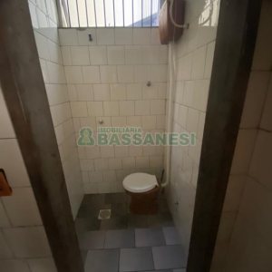 Loja com 70m², no bairro Arco Baleno em Caxias do Sul para Alugar