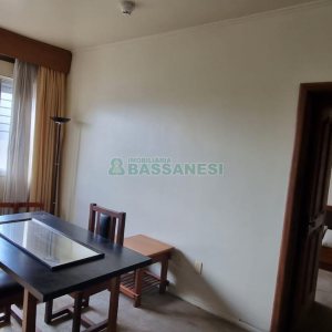Sala com 38m², no bairro Centro em Caxias do Sul para Comprar