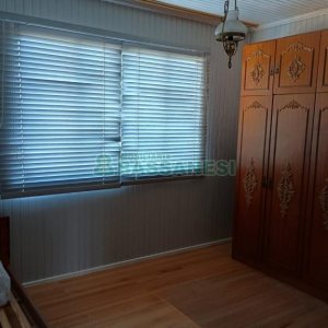 Casa com 195m², 3 dormitórios, 2 vagas, no bairro Galópolis em Caxias do Sul para Alugar