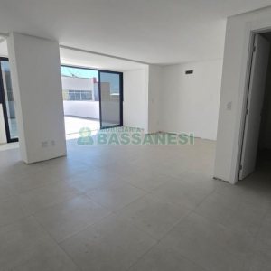 Kitinete com 106m², 1 dormitório, no bairro São Pelegrino em Caxias do Sul para Comprar