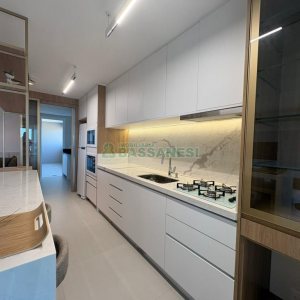 Apartamento com 129m², 3 dormitórios, 2 vagas, no bairro Petrópolis em Caxias do Sul para Comprar