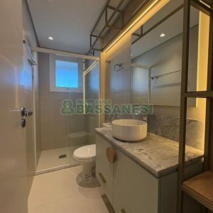 Apartamento com 129m², 3 dormitórios, 2 vagas, no bairro Petrópolis em Caxias do Sul para Comprar