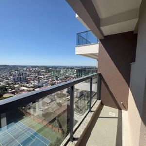 Apartamento com 110m², 3 dormitórios, 2 vagas, no bairro Petrópolis em Caxias do Sul para Comprar