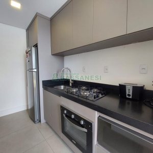 Apto Mobiliado com 60m², 1 dormitório, 1 vaga, no bairro Lourdes em Caxias do Sul para Alugar