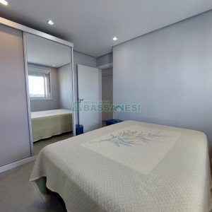 Apto Mobiliado com 60m², 1 dormitório, 1 vaga, no bairro Lourdes em Caxias do Sul para Alugar