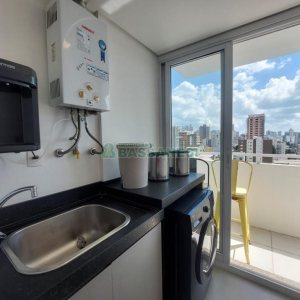 Apto Mobiliado com 60m², 1 dormitório, 1 vaga, no bairro Lourdes em Caxias do Sul para Alugar