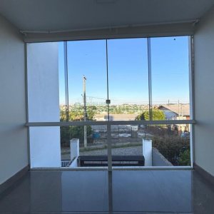 Casa com 160m², 3 dormitórios, no bairro Charqueadas em Caxias do Sul para Alugar