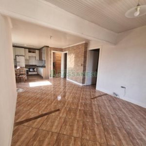 Casa com 150m², 3 dormitórios, 2 vagas, no bairro Planalto em Caxias do Sul para Alugar