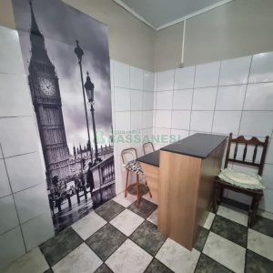 Kitinete com 30m², 1 dormitório, no bairro Planalto em Caxias do Sul para Alugar