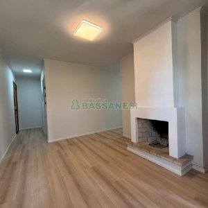 Apartamento com 84m², 2 dormitórios, 1 vaga, no bairro Rio Branco em Caxias do Sul para Alugar