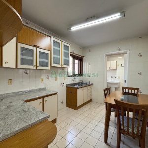 Apartamento com 84m², 2 dormitórios, 1 vaga, no bairro Rio Branco em Caxias do Sul para Alugar