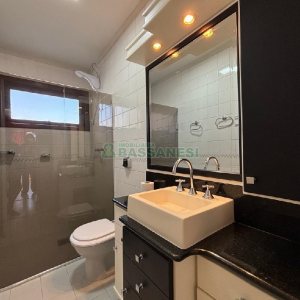 Apartamento com 84m², 2 dormitórios, 1 vaga, no bairro Rio Branco em Caxias do Sul para Alugar