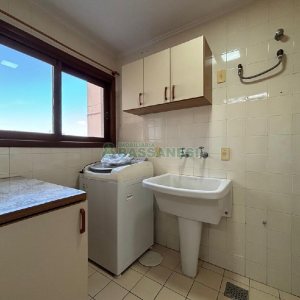 Apartamento com 84m², 2 dormitórios, 1 vaga, no bairro Rio Branco em Caxias do Sul para Alugar