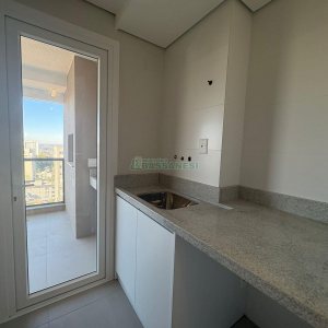 Apto Mobiliado com 110m², 3 dormitórios, 1 vaga, no bairro Petrópolis em Caxias do Sul para Alugar