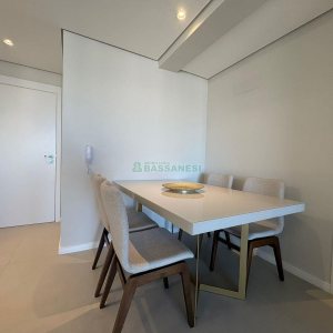 Apto Mobiliado com 110m², 3 dormitórios, 1 vaga, no bairro Petrópolis em Caxias do Sul para Alugar
