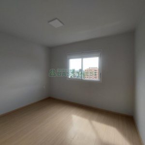Apartamento com 55m², 2 dormitórios, 1 vaga, no bairro Panazzolo em Caxias do Sul para Alugar