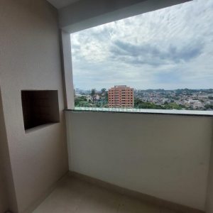 Apartamento com 55m², 2 dormitórios, 1 vaga, no bairro Panazzolo em Caxias do Sul para Alugar