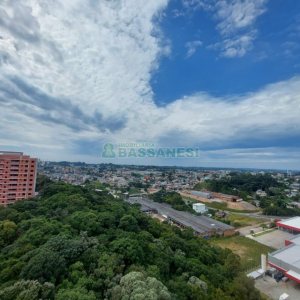 Apartamento com 55m², 2 dormitórios, 1 vaga, no bairro Panazzolo em Caxias do Sul para Alugar