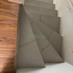 Casa com 96m², 2 dormitórios, 1 vaga, no bairro Charqueadas em Caxias do Sul para Alugar