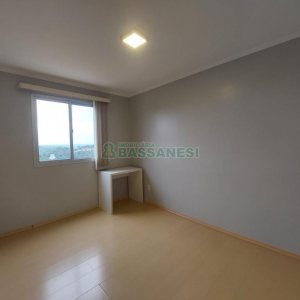 Apto Mobiliado com 52m², 2 dormitórios, 1 vaga, no bairro Diamantino em Caxias do Sul para Alugar