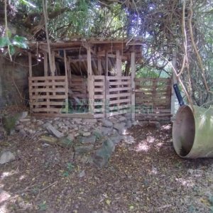 Casa com 148m², 3 dormitórios, 2 vagas, no bairro Santa Corona em Caxias do Sul para Comprar