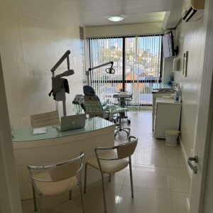 Sala com 75m², no bairro Lourdes em Caxias do Sul para Comprar