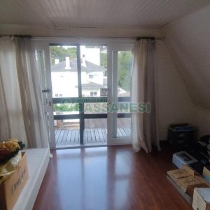 Casa com 301m², 6 dormitórios, 2 vagas, no bairro Ana Rech em Caxias do Sul para Comprar