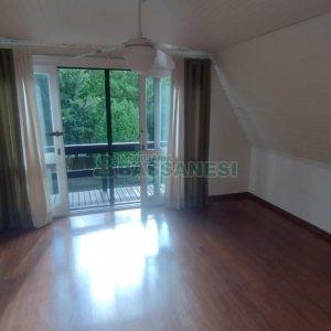 Casa com 301m², 6 dormitórios, 2 vagas, no bairro Ana Rech em Caxias do Sul para Comprar