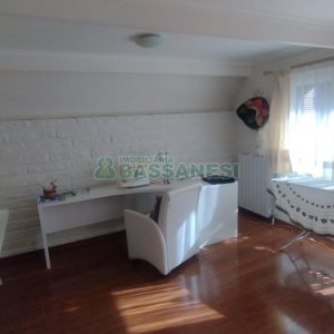 Casa com 301m², 6 dormitórios, 2 vagas, no bairro Ana Rech em Caxias do Sul para Comprar