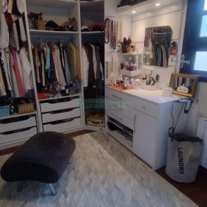 Casa com 301m², 6 dormitórios, 2 vagas, no bairro Ana Rech em Caxias do Sul para Comprar