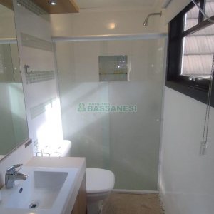 Casa com 301m², 6 dormitórios, 2 vagas, no bairro Ana Rech em Caxias do Sul para Comprar