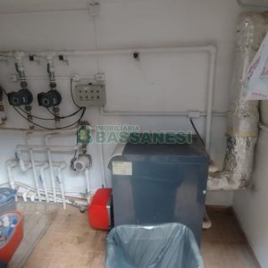 Casa com 301m², 6 dormitórios, 2 vagas, no bairro Ana Rech em Caxias do Sul para Comprar