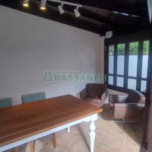 Casa com 301m², 6 dormitórios, 2 vagas, no bairro Ana Rech em Caxias do Sul para Comprar