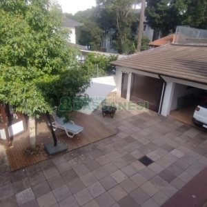 Casa com 301m², 6 dormitórios, 2 vagas, no bairro Ana Rech em Caxias do Sul para Comprar