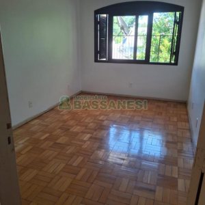 Apartamento com 89m², 2 dormitórios, 1 vaga, no bairro Marechal Floriano em Caxias do Sul para Alugar