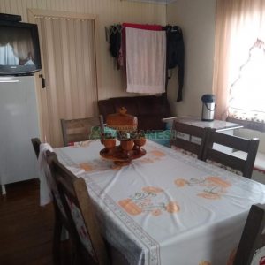Casa com 160m², 3 dormitórios, 1 vaga, no bairro Jardim Eldorado em Caxias do Sul para Comprar