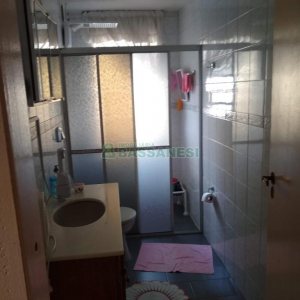Casa com 160m², 3 dormitórios, 1 vaga, no bairro Jardim Eldorado em Caxias do Sul para Comprar