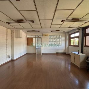 Pavilhão com 1100m², no bairro São José em Caxias do Sul para Alugar