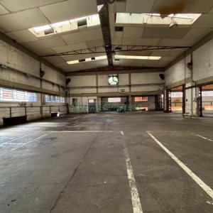 Pavilhão com 1100m², no bairro São José em Caxias do Sul para Alugar