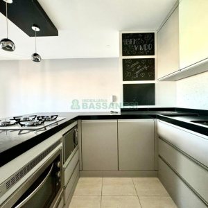 Apartamento com 75m², 2 dormitórios, 2 vagas, no bairro Villagio Iguatemi em Caxias do Sul para Comprar