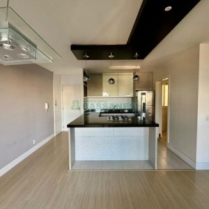 Apartamento com 75m², 2 dormitórios, 2 vagas, no bairro Villagio Iguatemi em Caxias do Sul para Comprar