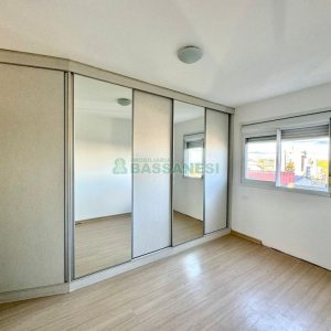 Apartamento com 75m², 2 dormitórios, 2 vagas, no bairro Villagio Iguatemi em Caxias do Sul para Comprar