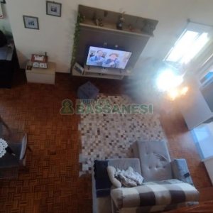 Casa com 301m², 3 dormitórios, 2 vagas, no bairro Vila Verde em Caxias do Sul para Comprar