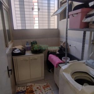 Casa com 301m², 3 dormitórios, 2 vagas, no bairro Vila Verde em Caxias do Sul para Comprar