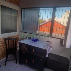 Casa com 301m², 3 dormitórios, 2 vagas, no bairro Vila Verde em Caxias do Sul para Comprar