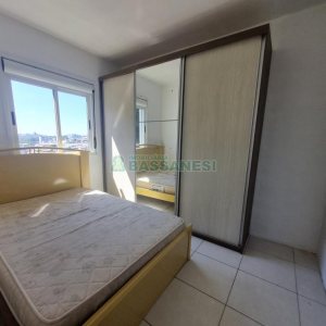 Apartamento com 48m², 2 dormitórios, 1 vaga, no bairro Cidade Nova em Caxias do Sul para Alugar