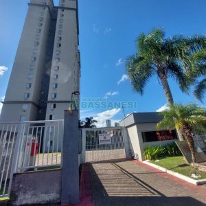 Apto Mobiliado com 65m², 2 dormitórios, 1 vaga, no bairro Lourdes em Caxias do Sul para Alugar