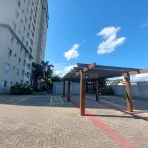 Apto Mobiliado com 65m², 2 dormitórios, 1 vaga, no bairro Lourdes em Caxias do Sul para Alugar