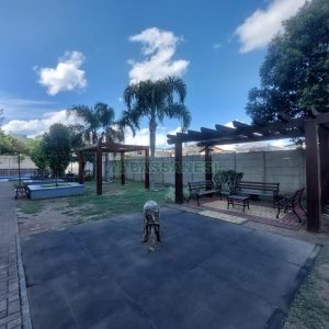 Apto Mobiliado com 65m², 2 dormitórios, 1 vaga, no bairro Lourdes em Caxias do Sul para Alugar